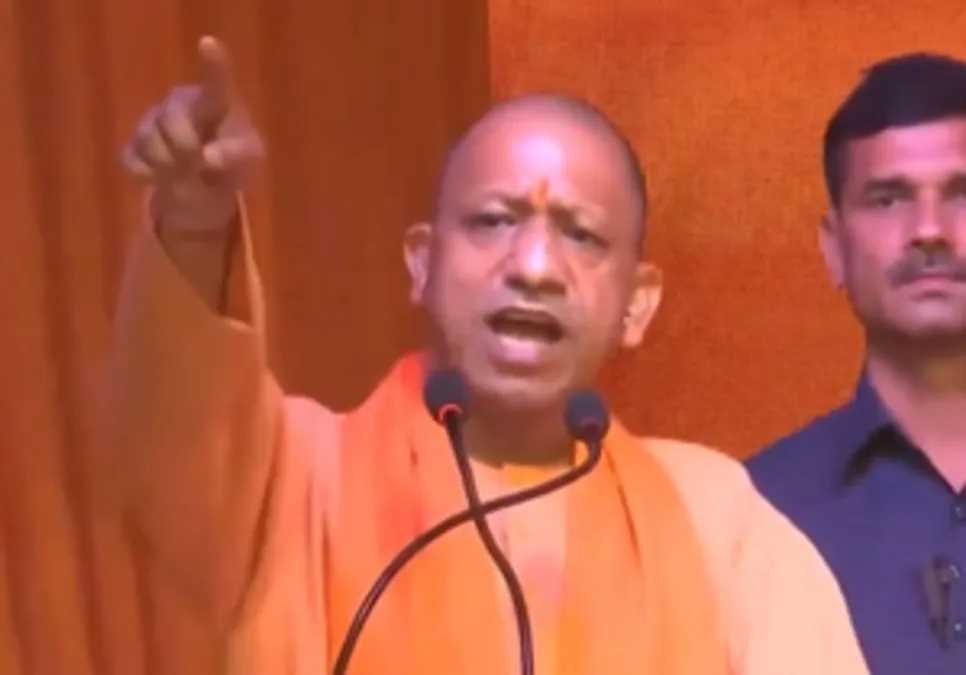 कांग्रेस-एनसी को जम्मू-कश्मीर के बच्चों के उज्ज्वल भविष्य की चिंता नहीं : सीएम योगी